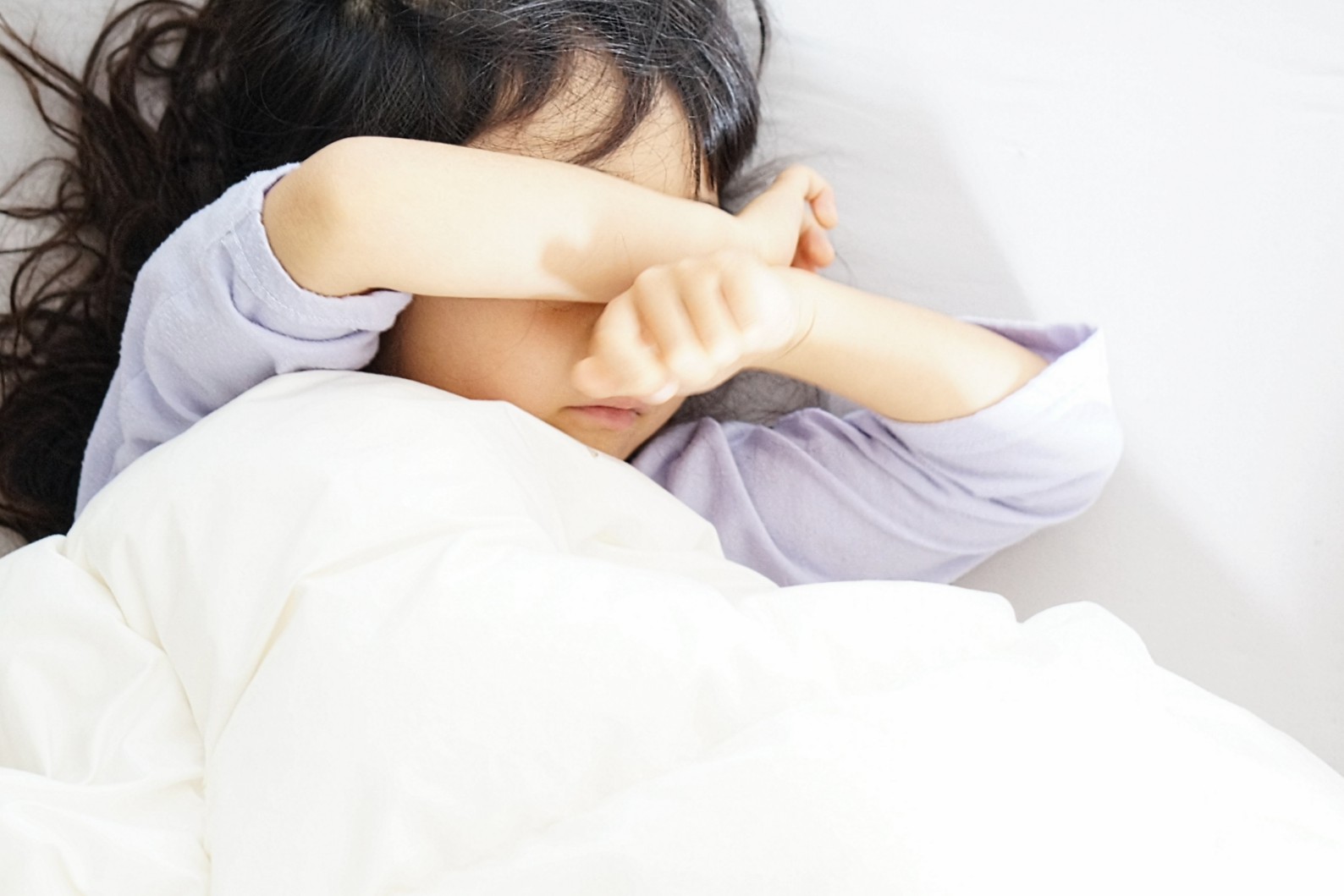 いびきは病気のサイン？ 子どもの睡眠障害と対処法