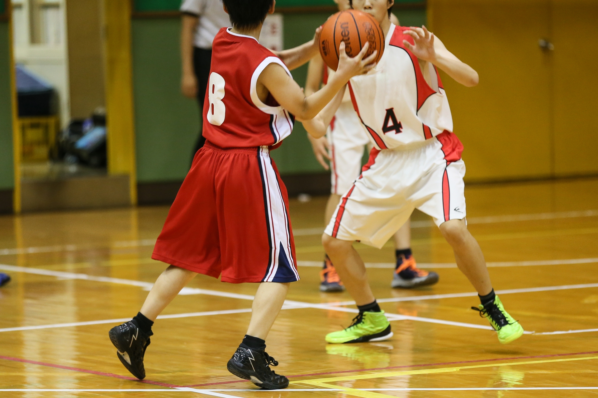 人気の習い事「バスケットボール」で身につく力とは？ チーム選びのポイントや子どもの成長につながる保護者の関わり方 01